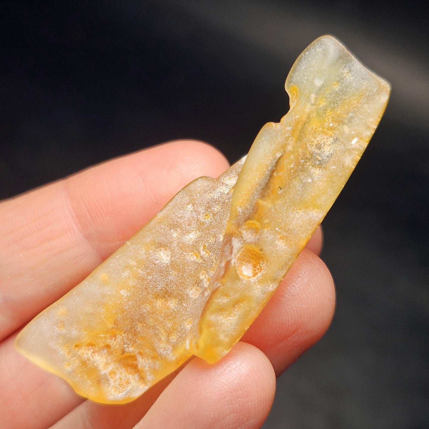 Enhydro Amber with MOVING Bubbles, 6.57g