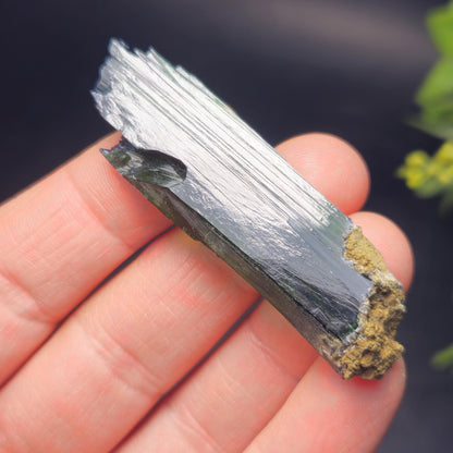 Vivianite Crystal Specimen 10.60g, Terminated Vivianite Crystal, Raw Blue