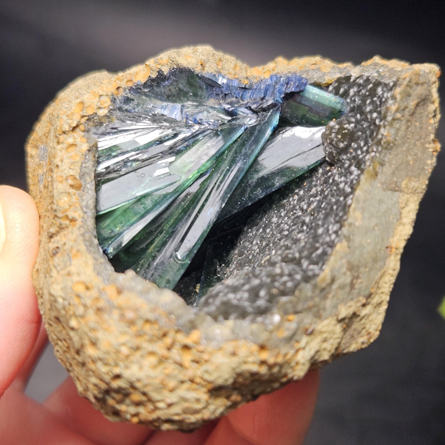 Vivianite Crystal Cluster 159g, Vivianite Specimen, Raw Blue