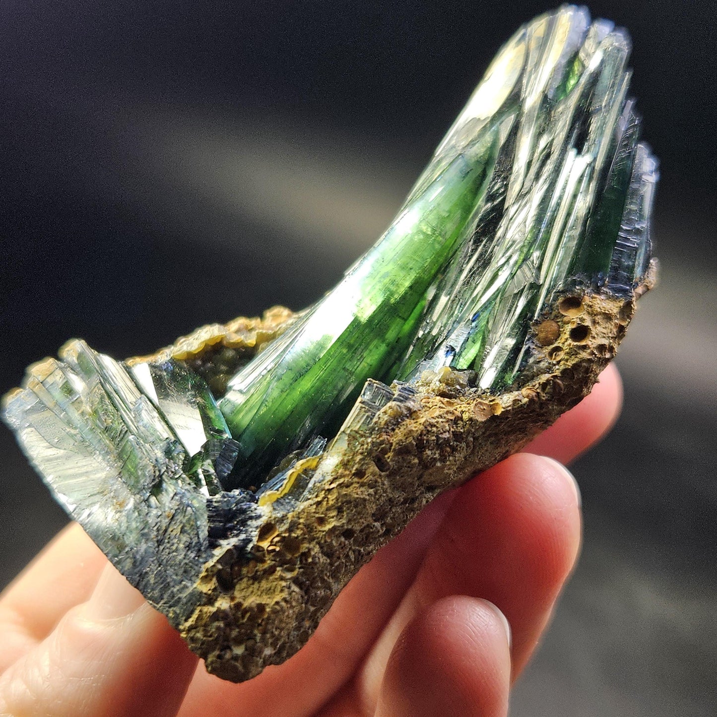 Vivianite Crystal Cluster 75.78g, Vivianite Specimen, Raw Blue