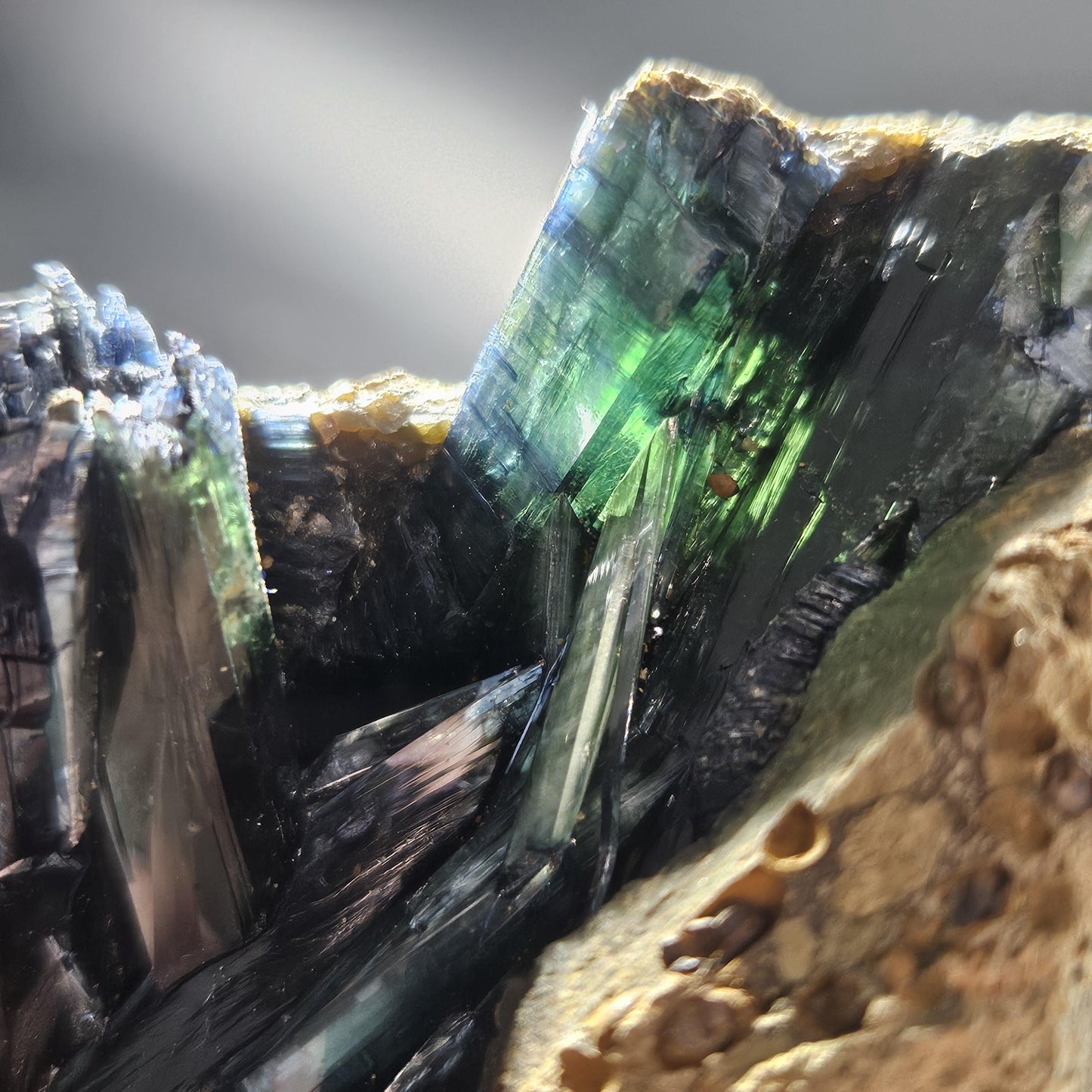 Vivianite Crystal Cluster 192g, Vivianite Specimen, Raw Blue
