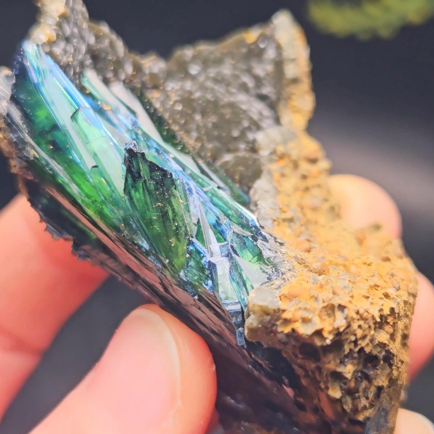 Vivianite Crystal Cluster 57.87g, Vivianite Specimen, Raw Blue