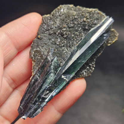 Vivianite Crystal Cluster 75.78g, Vivianite Specimen, Raw Blue