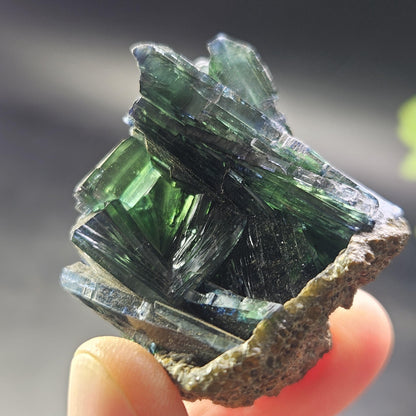 Vivianite Crystal Cluster 42.65g, Vivianite Specimen, Raw Blue