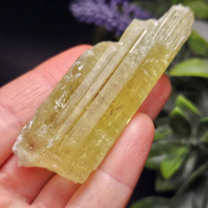 Golden Heliodor Crystal 47.46g