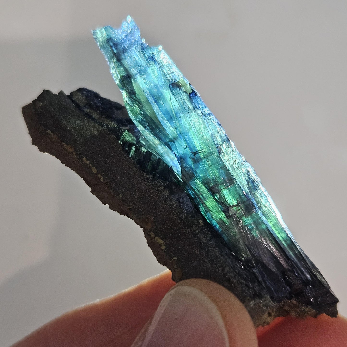 Vivianite Crystal Specimen 25.78g, Terminated Vivianite Crystal, Raw Blue