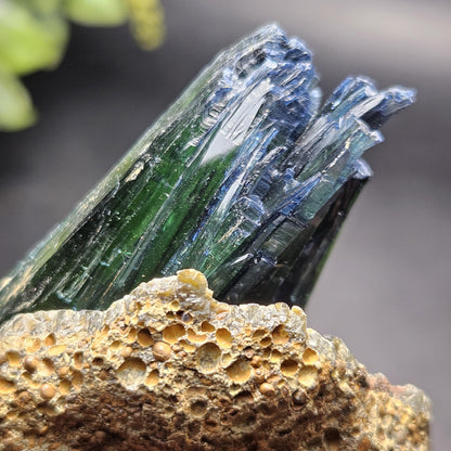 Vivianite Crystal Cluster 92.79g, Vivianite Specimen, Raw Blue