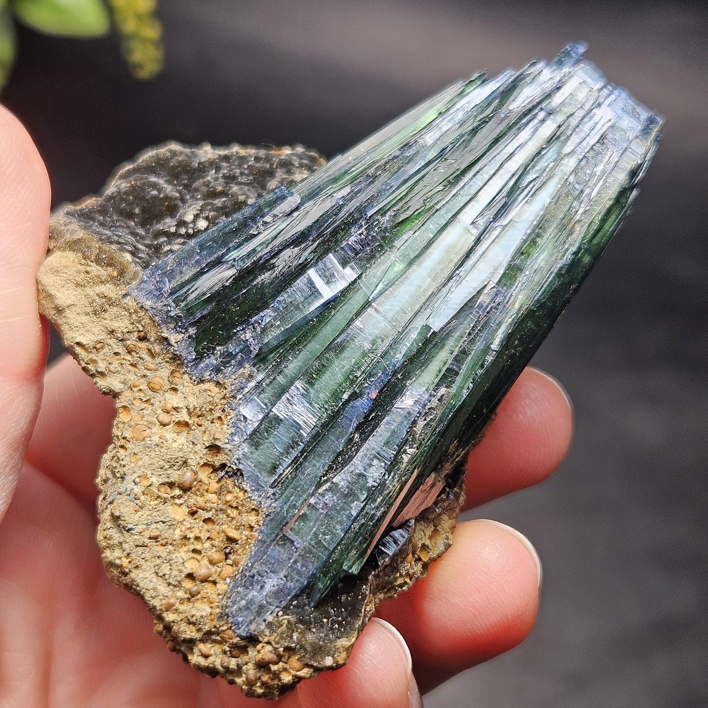 Vivianite Crystal Cluster 92.79g, Vivianite Specimen, Raw Blue