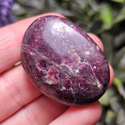 Red Tourmaline Crystal in Quartz (1.25"+), Rubellite Palm Stone