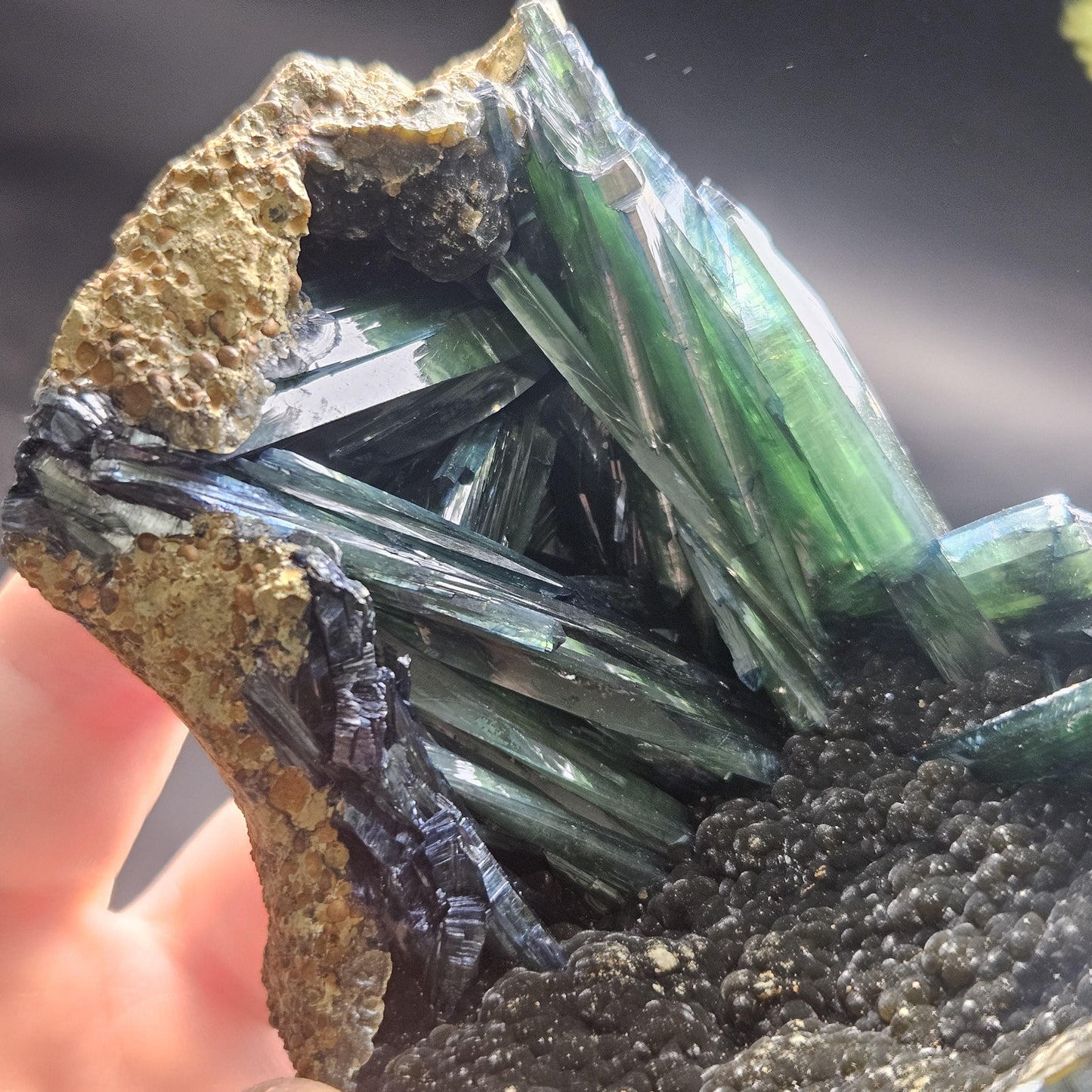 Vivianite Crystal Cluster 316g, Vivianite Specimen, Raw Blue