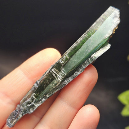 Vivianite Crystal Specimen 18.08g, Terminated Vivianite Crystal, Raw Blue