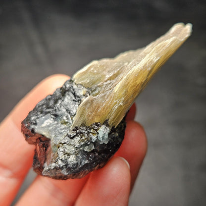 Blue Tourmaline Crystal 62.77g