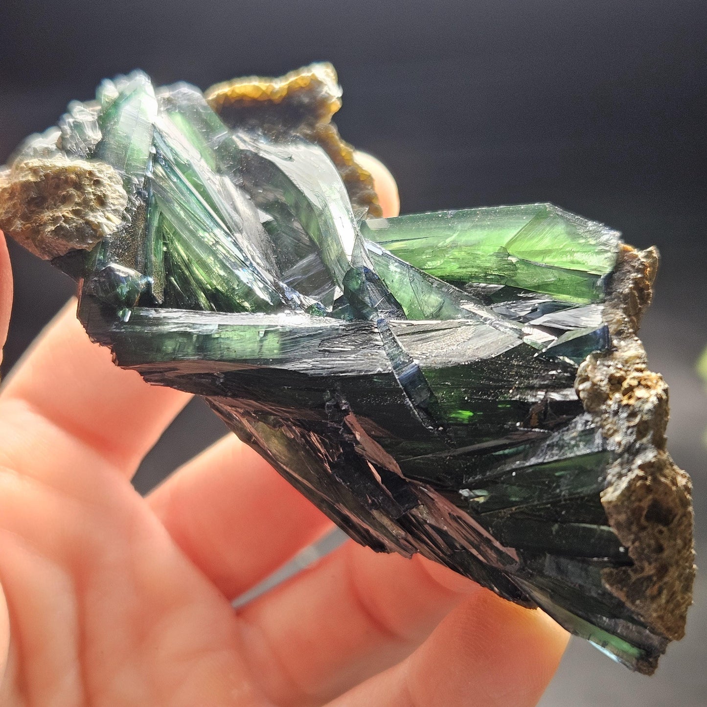 Vivianite Crystal Cluster 90.55g, Vivianite Specimen, Raw Blue