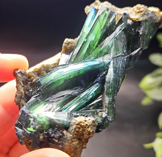 Vivianite Crystal Cluster 90.55g, Vivianite Specimen, Raw Blue