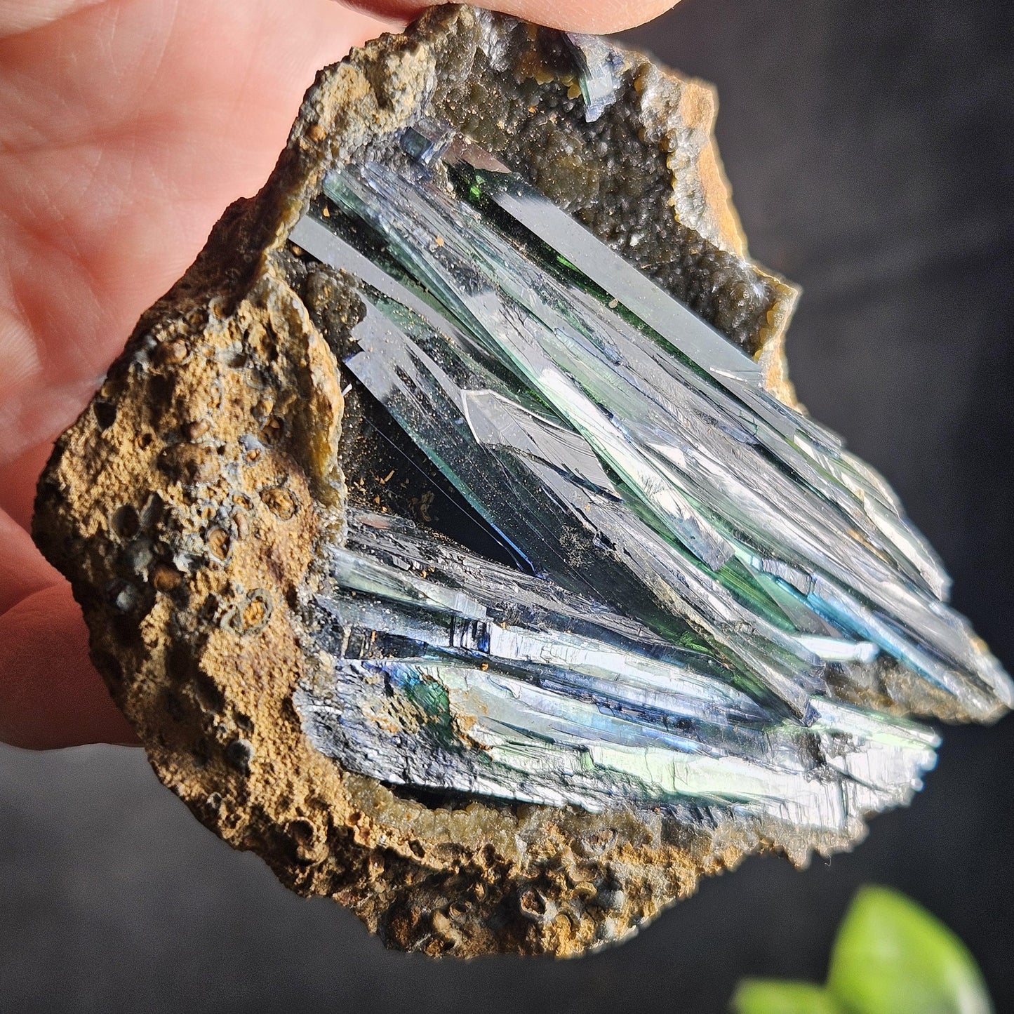 Vivianite Crystal Cluster 131.82g, Vivianite Specimen, Raw Blue