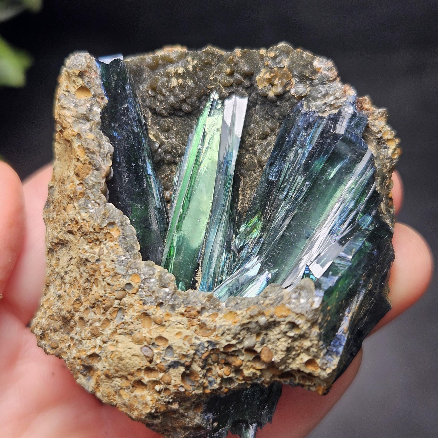 Vivianite Crystal Cluster 109.55g, Vivianite Specimen, Raw Blue