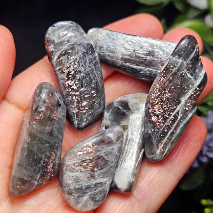 Meteor Shower Sunstone from Tanzania (8