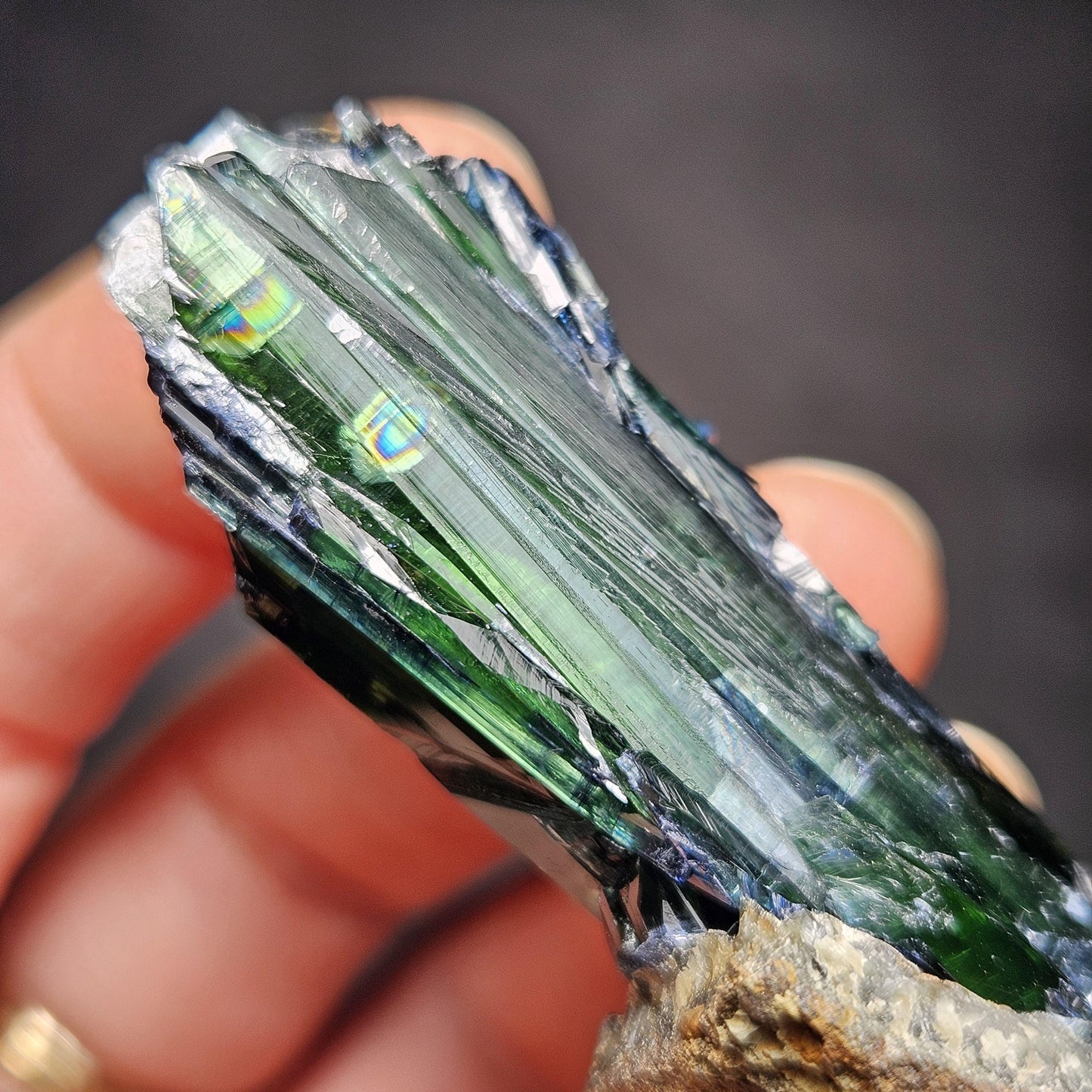 Vivianite Crystal Specimen 39.00g, Terminated Vivianite Crystal, Raw Blue