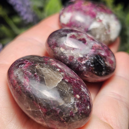 Red Tourmaline Crystal in Quartz (1.25"+), Rubellite Palm Stone