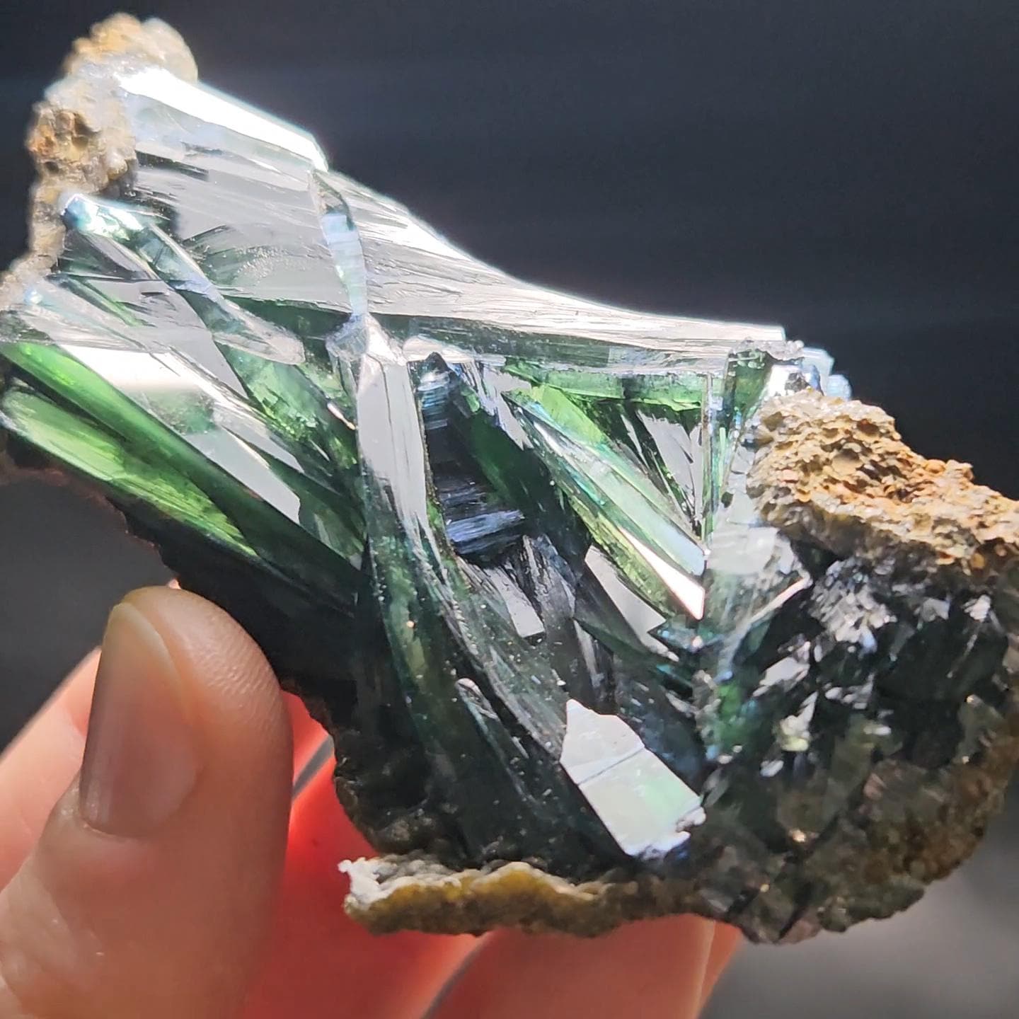 Vivianite Crystal Cluster 90.55g, Vivianite Specimen, Raw Blue