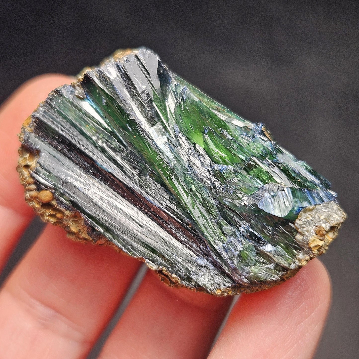 Vivianite Crystal Cluster 28.10g, Vivianite Specimen, Raw Blue