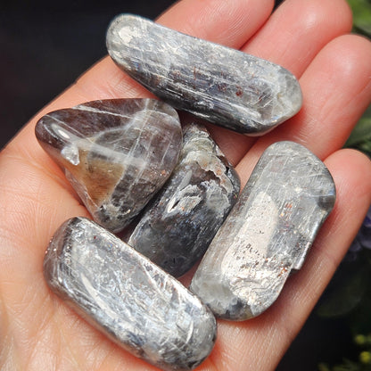 Meteor Shower Sunstone from Tanzania (8