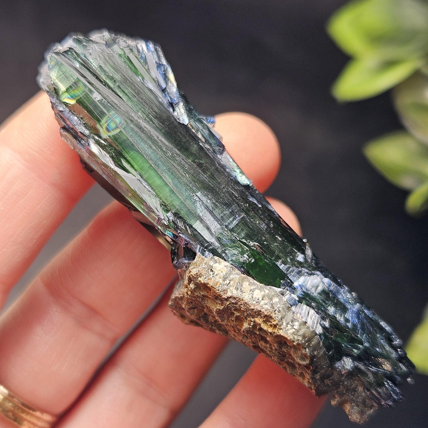 Vivianite Crystal Specimen 39.00g, Terminated Vivianite Crystal, Raw Blue