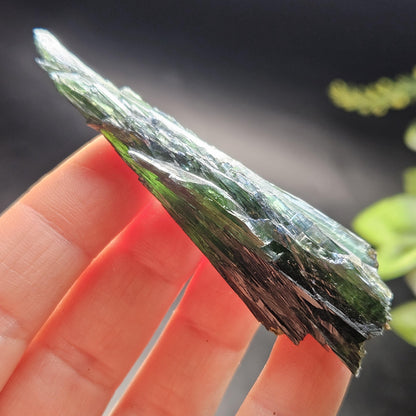 Vivianite Crystal Cluster 18.37g, Vivianite Specimen, Raw Blue