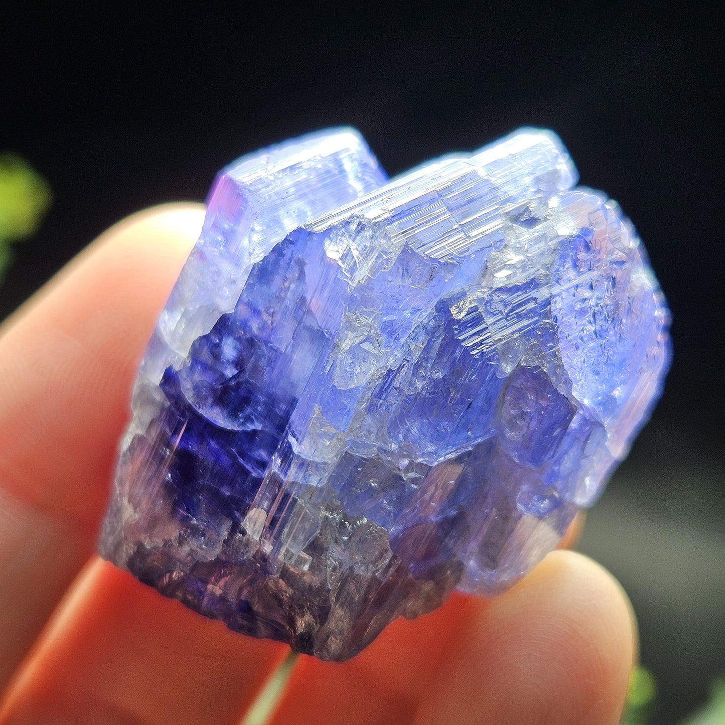 HUGE Tanzanite Crystal with Rainbows 30.46g