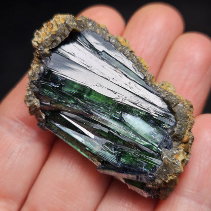 Vivianite Crystal Cluster 28.10g, Vivianite Specimen, Raw Blue