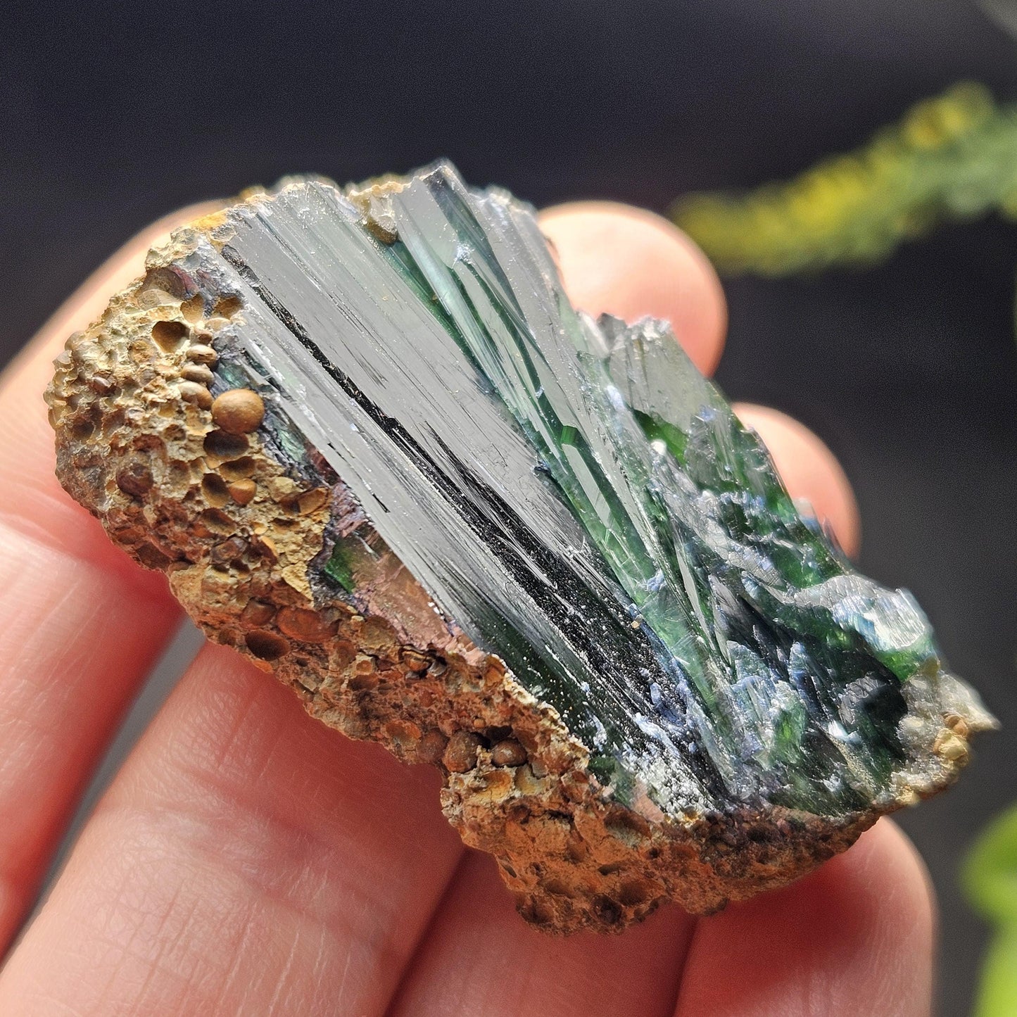 Vivianite Crystal Cluster 28.10g, Vivianite Specimen, Raw Blue
