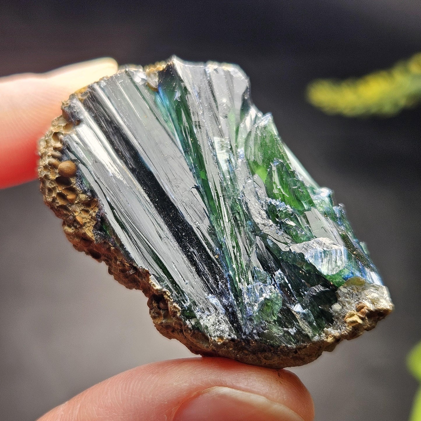 Vivianite Crystal Cluster 28.10g, Vivianite Specimen, Raw Blue