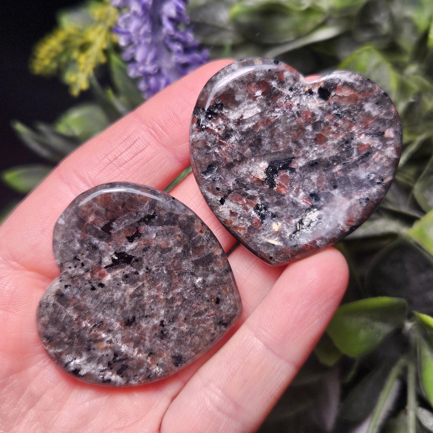 Yooperlite Crystal Heart (1.75"+)