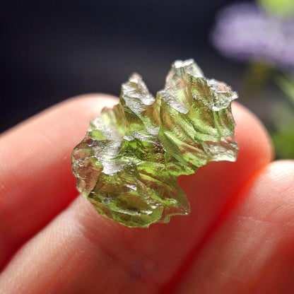 Besednice "Hedgehog" Moldavite 1.73g with Natural HOLE