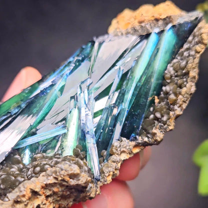 Vivianite Crystal Cluster Specimen 100.67g