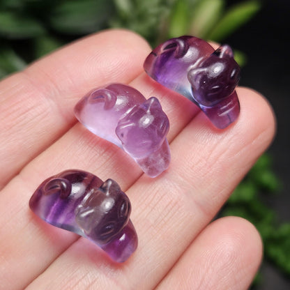 Mini Crystal Cat Carving