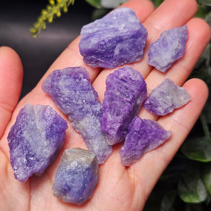 Ultraviolet Hackmanite Crystals, AA Grade