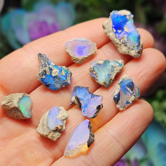 Blue Opal Raw